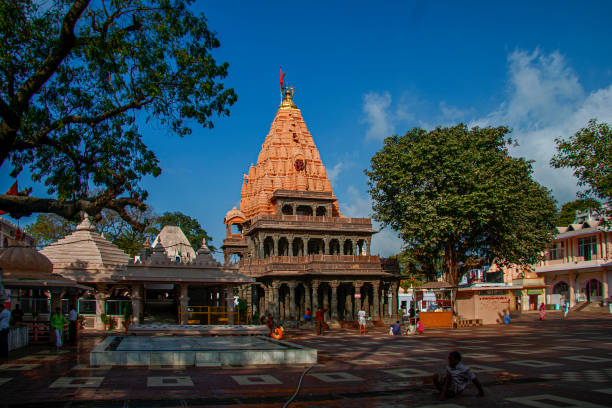 Kashi Vishwanath, Mahakal & Omakreshwar Jyotirlinga Tour